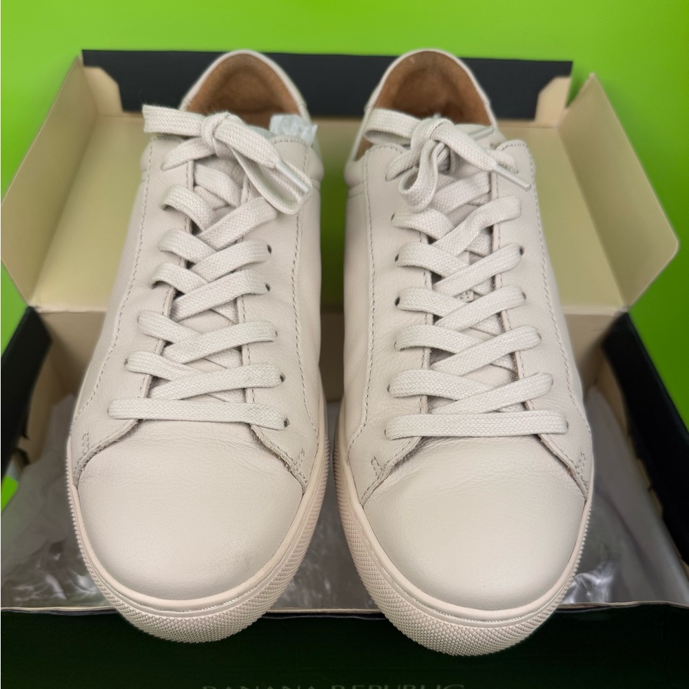 Banana Republic Women’s Taupe Sneakers